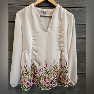 Old Navy Cream V-Neck Peasant Top with Floral Hem